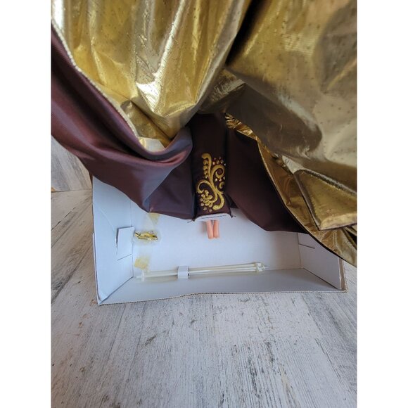 Couture portrait in Taffeta Barbie home decor collectible vintage - Picture 7 of 9